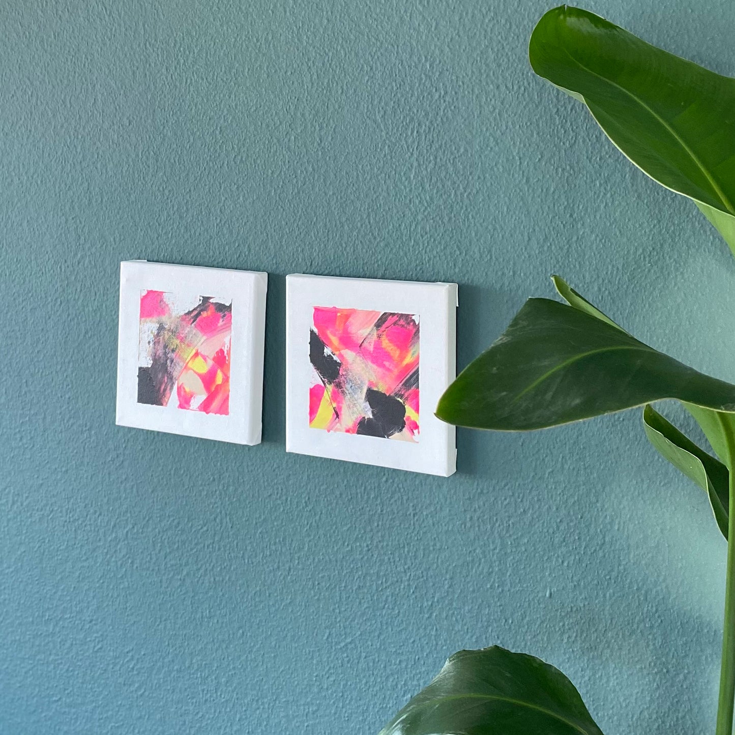 Set of 2 Original Abstract Paintings, 15 x 15 cm - Tania Bisaz